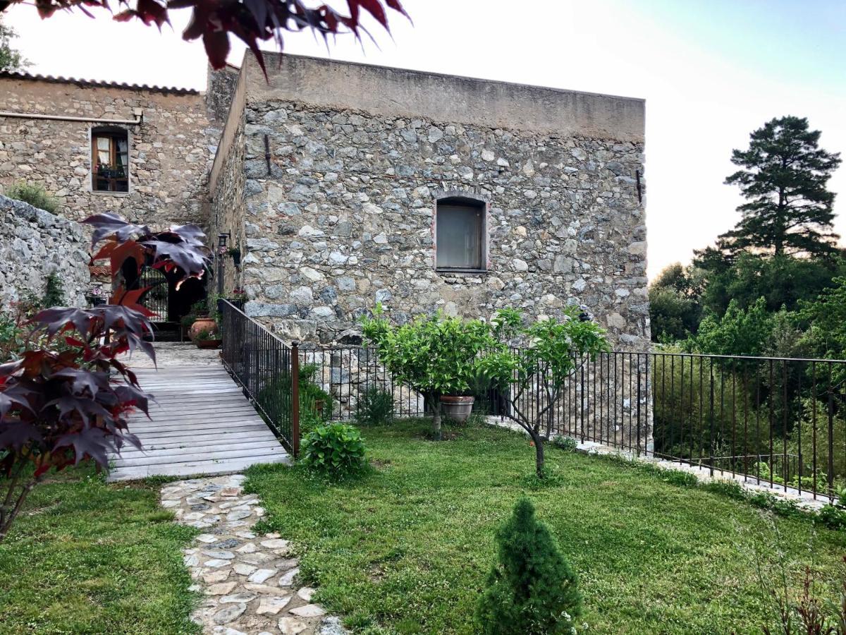 Chambres D'Hotes - Mulino Nannare Ville-di-Paraso エクステリア 写真